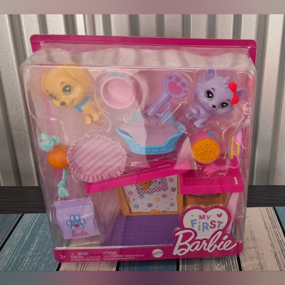 My first barbie pet playset - Picture 3 of 3
